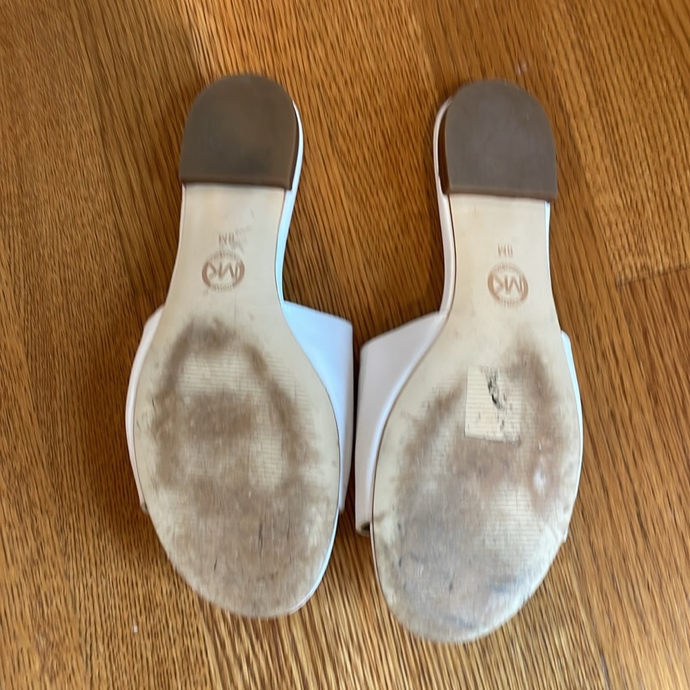 White leather Michael Kors slides - Picture 2 of 2